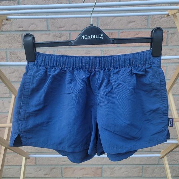 Patagonia Barely Baggies - Picture 1 of 3